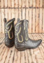 Load image into Gallery viewer, Old Gringo Caiman Belly 9.5D