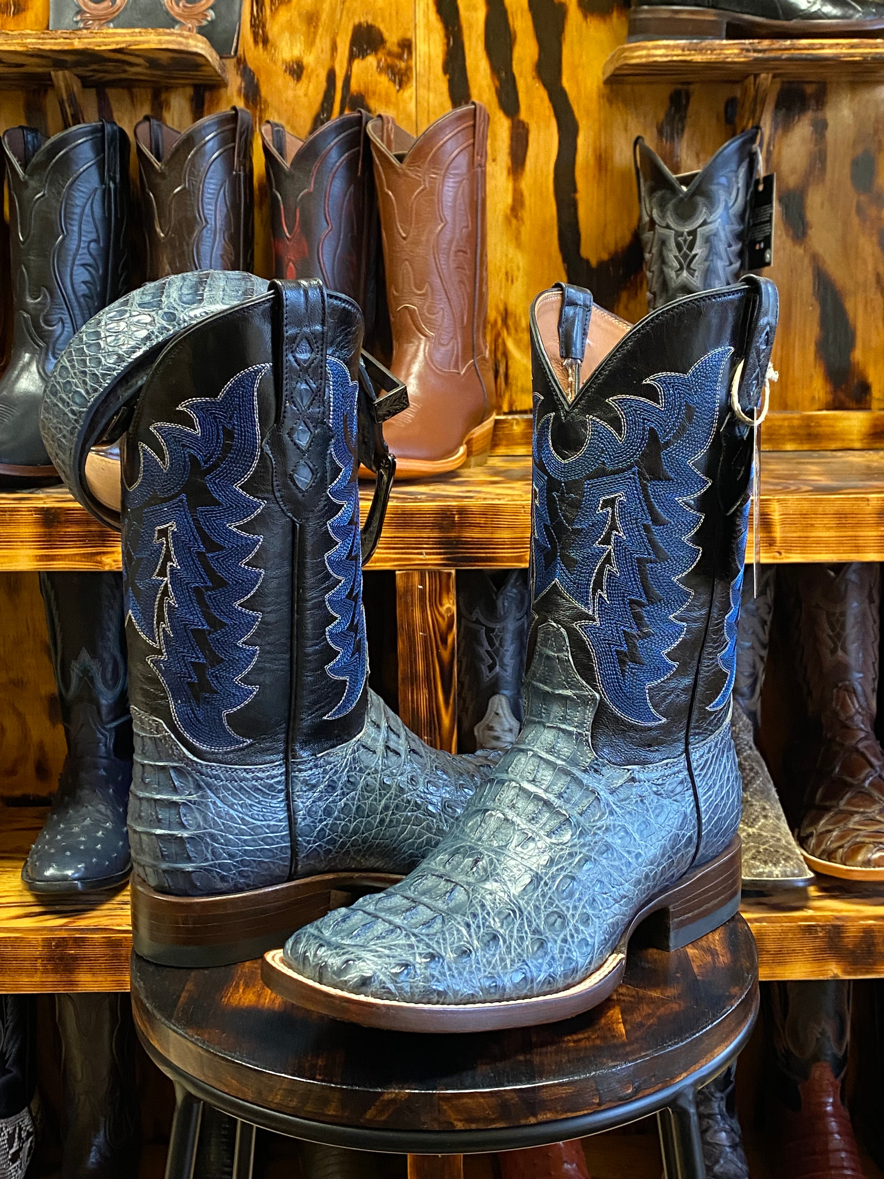 Blue alligator cowboy boots discount