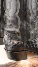 Load image into Gallery viewer, Tony Lama Giant Anaconda 8.5E

