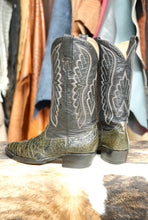 Load image into Gallery viewer, Pre Ban Bull Rider Olive Green 10D
