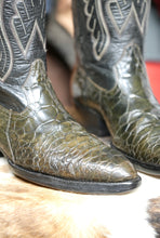Load image into Gallery viewer, Pre Ban Bull Rider Olive Green 10D
