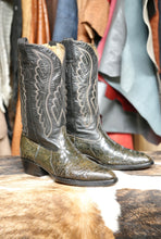 Load image into Gallery viewer, Pre Ban Bull Rider Olive Green 10D
