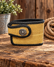 Load image into Gallery viewer, Beige Teju Lizard Wallet
