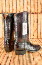 Load image into Gallery viewer, Lucchese Ant 9D Black Cherry
