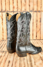 Load image into Gallery viewer, Nocona American Black Alligator Belly 9D
